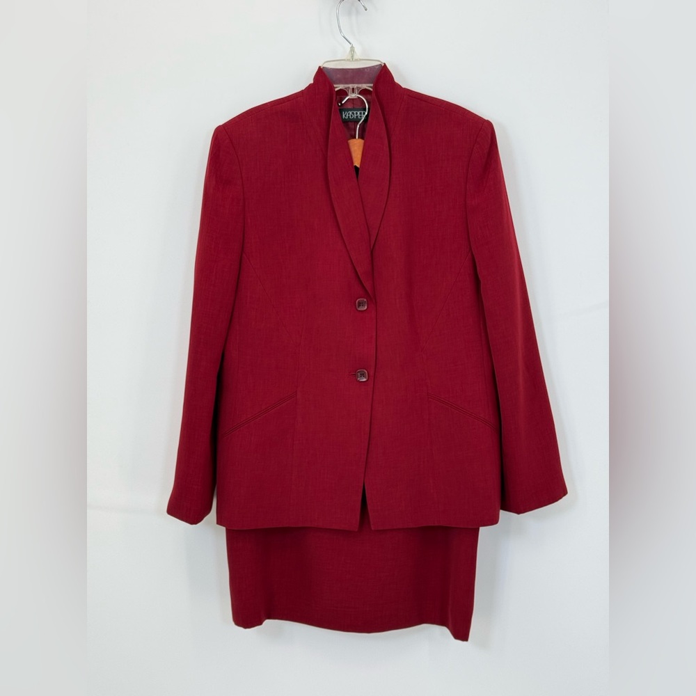 Kasper Red Skirt/Blazer Suit Set – Classic Tailored Career Office Power Suit - Picture 12 of 15